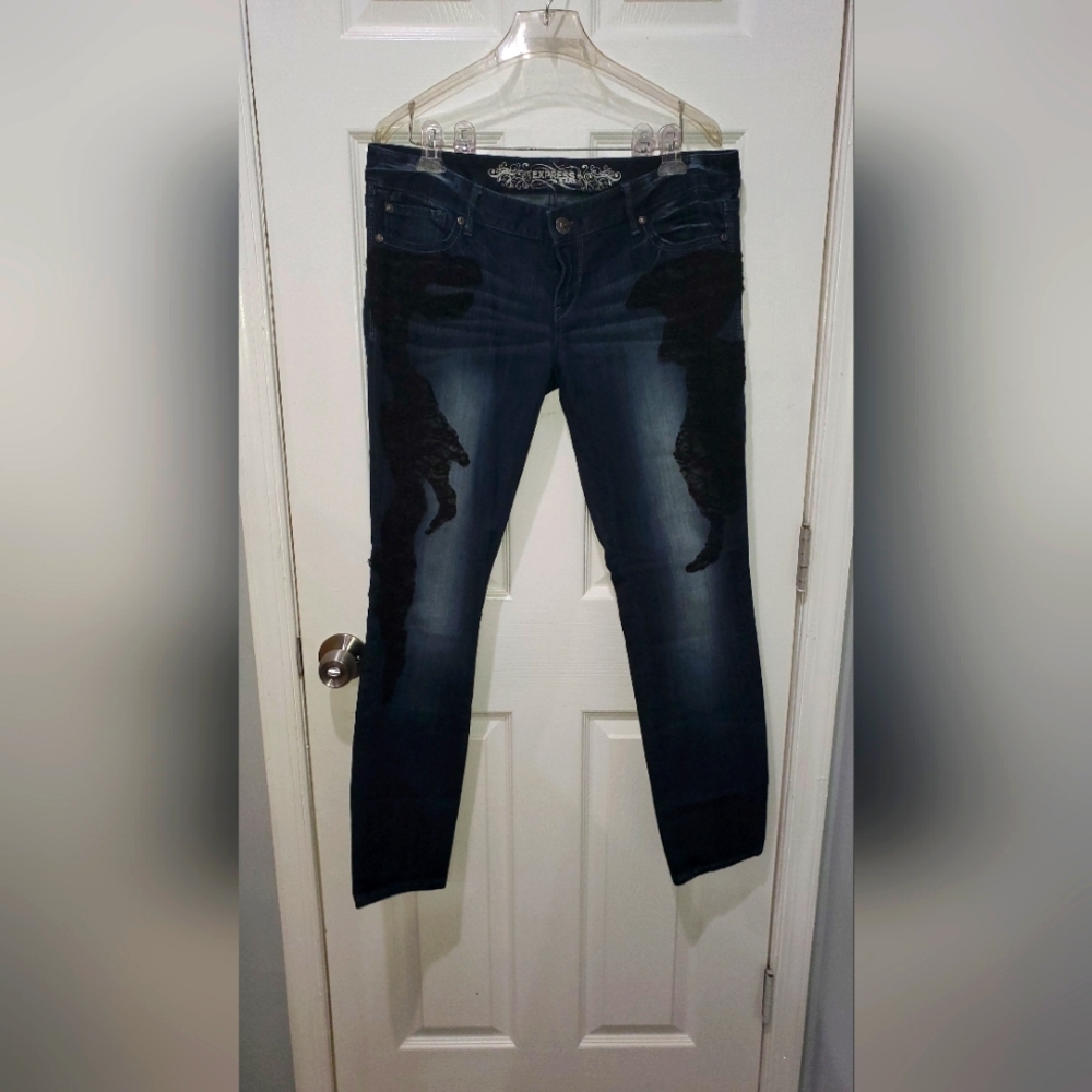 Women's Jeans